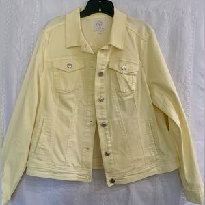 COPY - Good condition, size XL yellow jean jacket